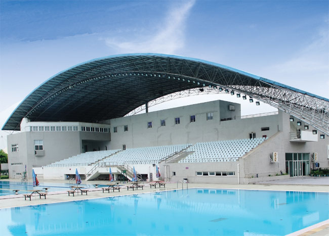 青浦游泳馆网架